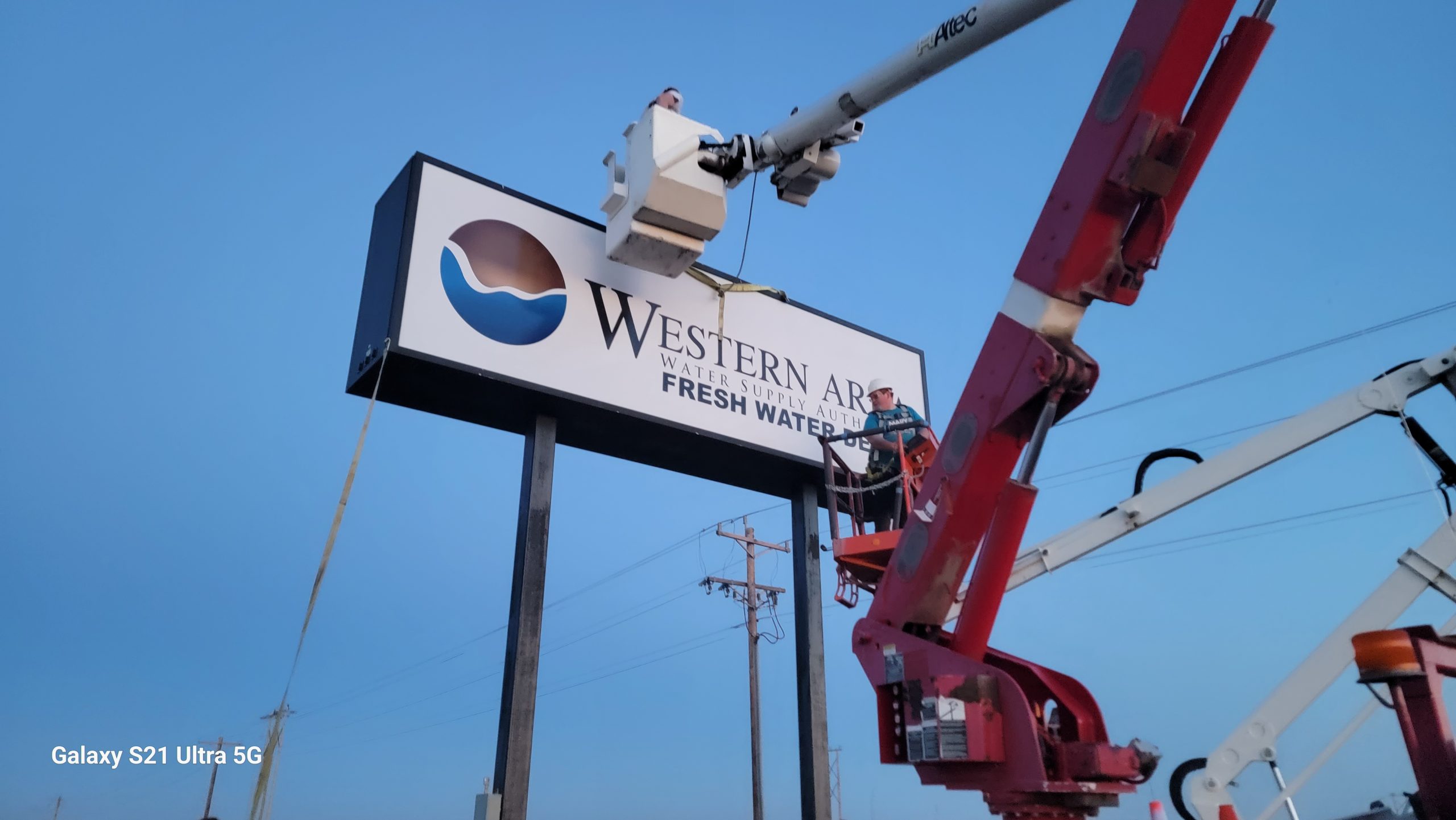 Western Area Water - Pylon Sign Installation